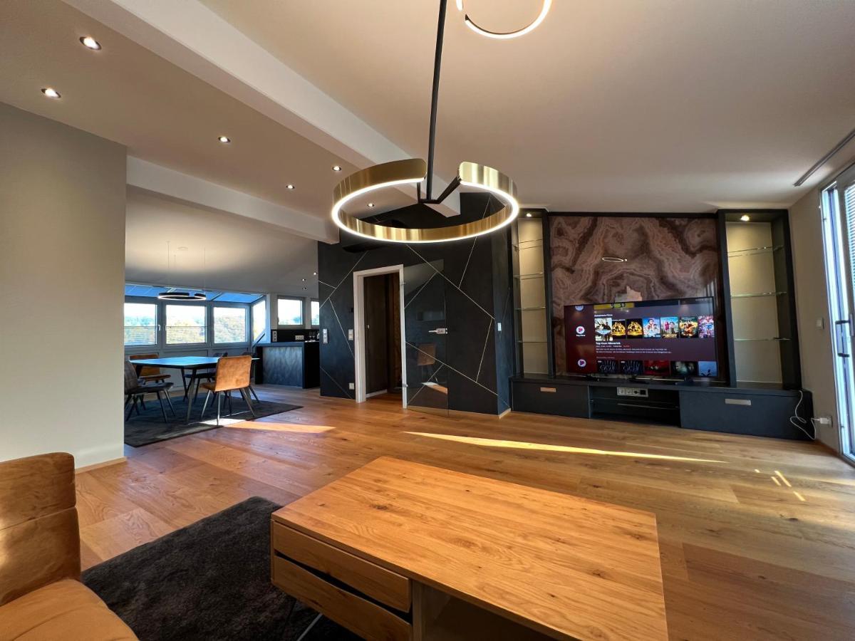 Luxus Loft Ueber Den Daechern Von Родинг Экстерьер фото